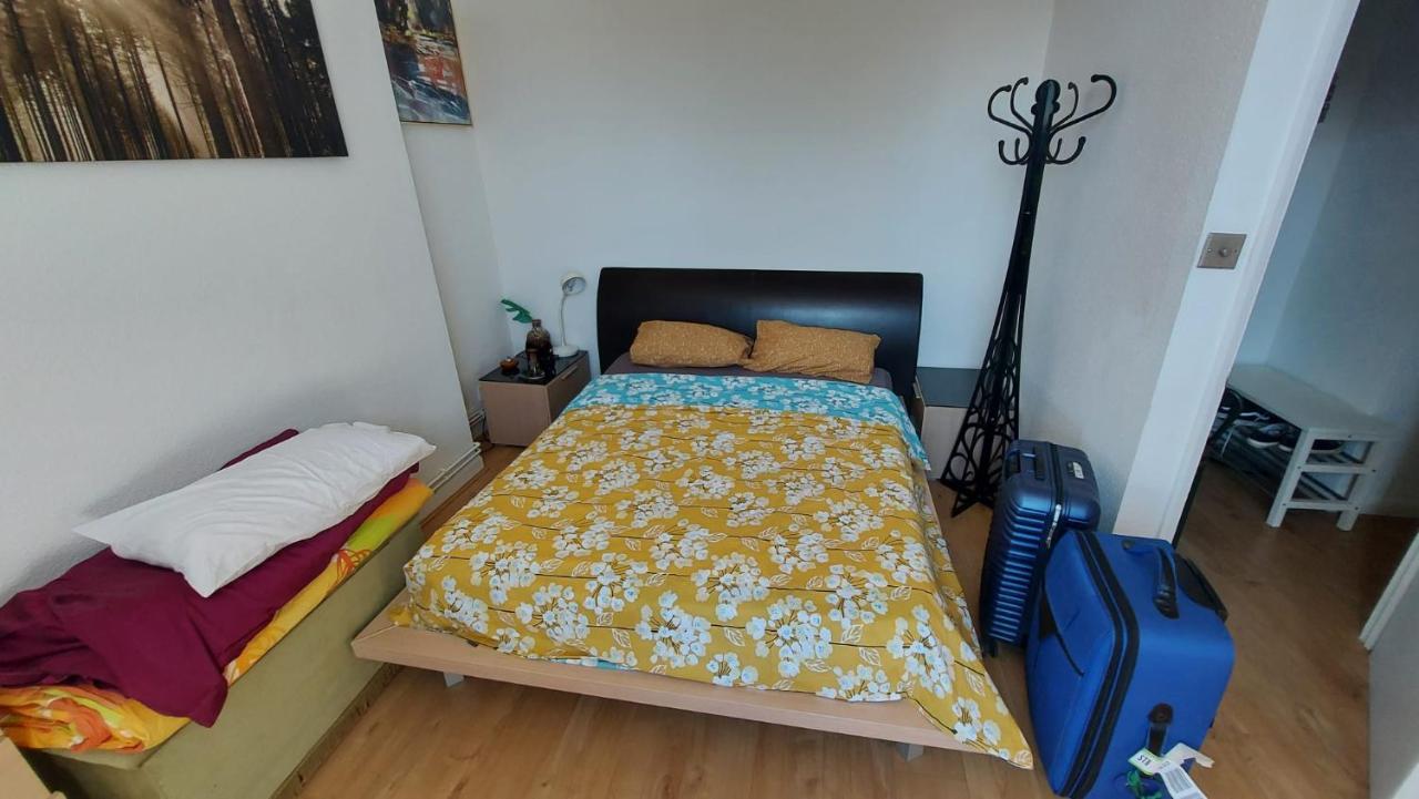Extra Large One Bedroom Flat With Parking 伦敦 外观 照片